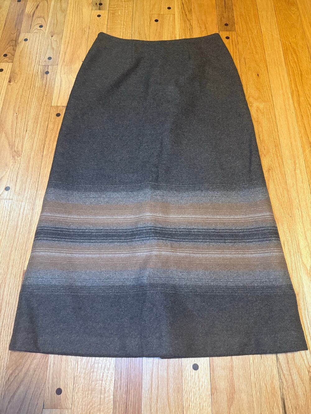 Cabelas Women 10 Petite 100% Virgin Wool Maxi Skirt Brown Stripe Lined